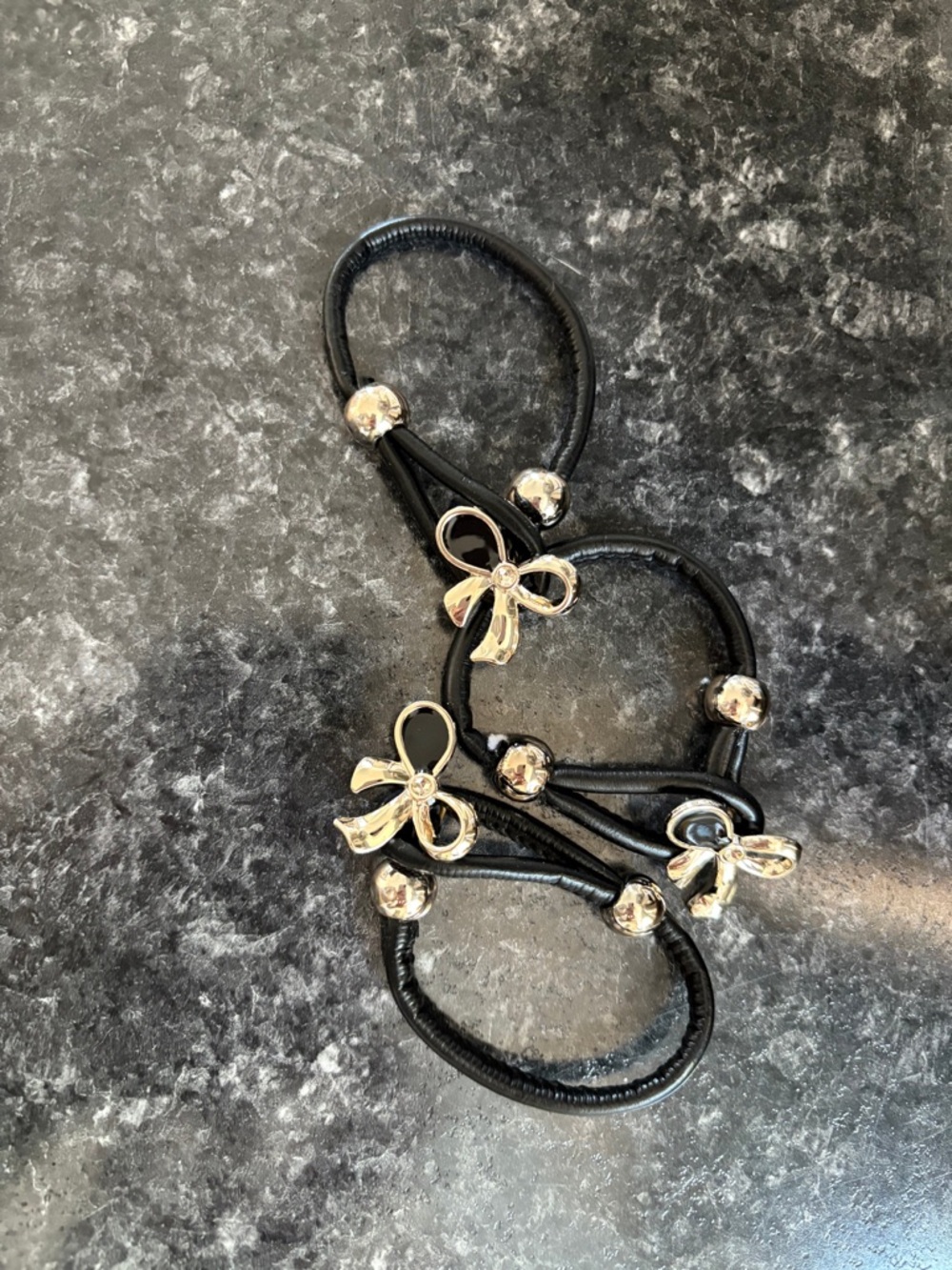 Black Bow Accent Elastic Hair Ties with Gold Charms